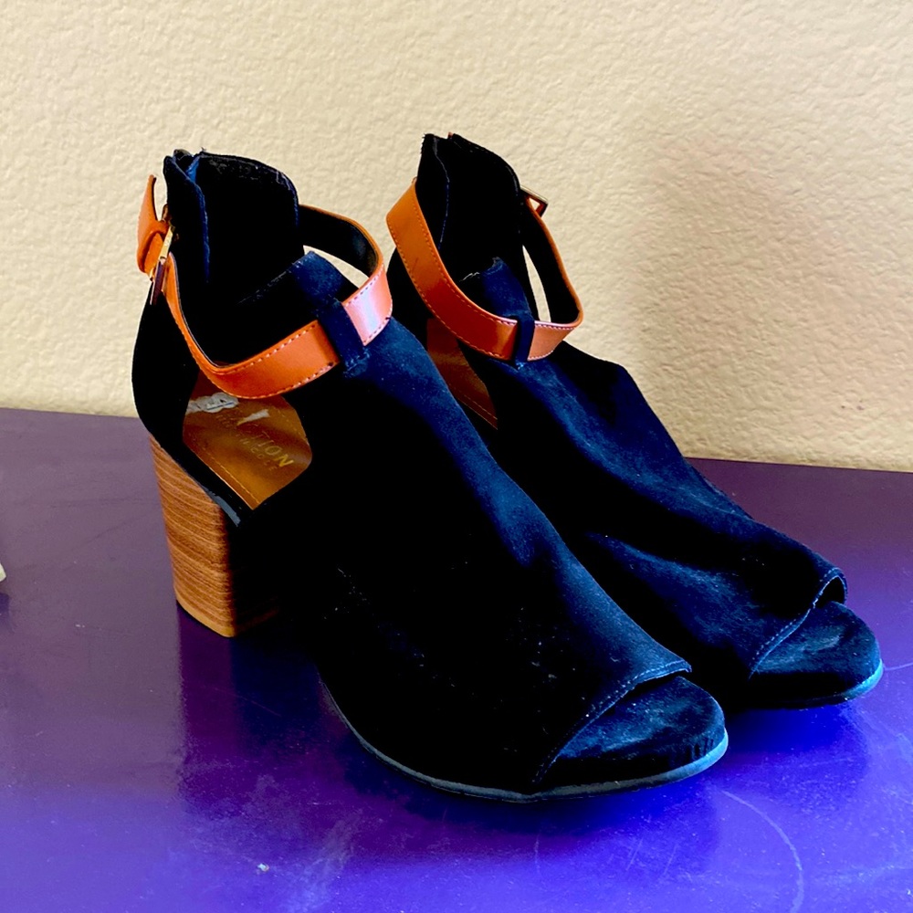 Reaction heels